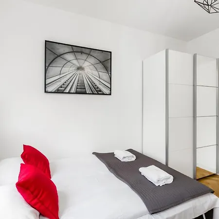 Hotel Premium Grunwaldzka By Renters Posen