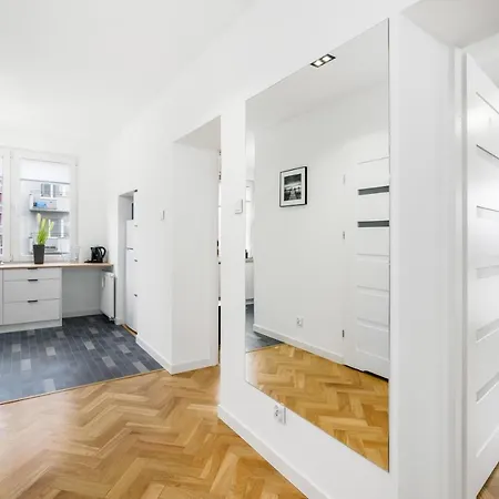 Premium Grunwaldzka By Renters Hotel