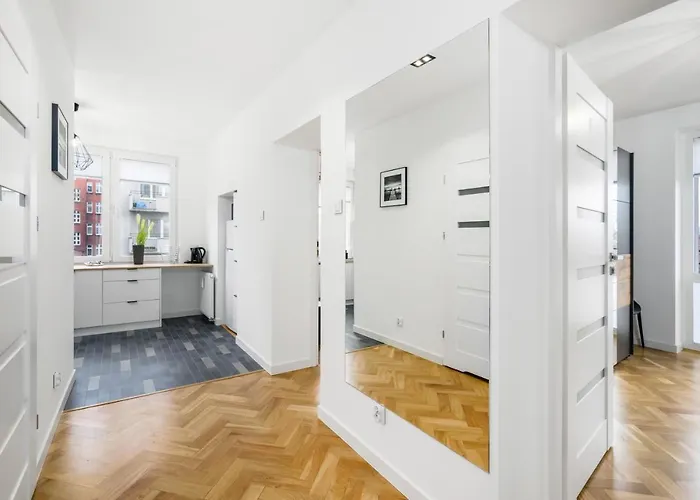 Premium Grunwaldzka By Renters Hotel